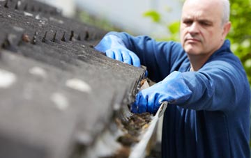 cleaning and inspecting Mingearraidh roofs