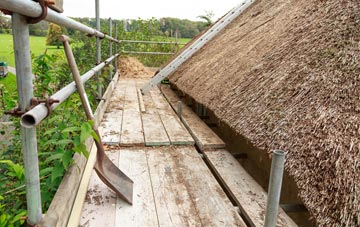 advantages of Mingearraidh thatch roofing